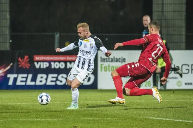 1. liga. Widzew wciąż bez zwycięstwa, rośnie przewaga Miedzi