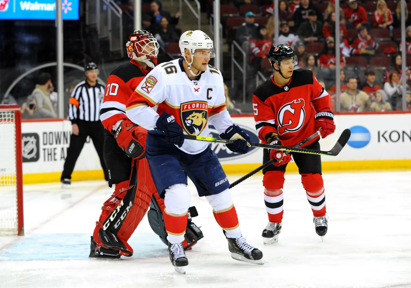 NHL. Przełamanie Panthers, ósme zwycięstwo z rzędu Ducks