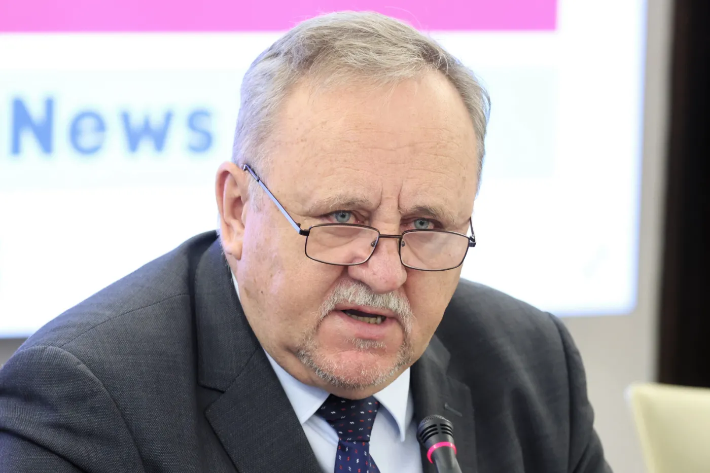"Rosja może chcieć wykorzystać obecny moment słabości Zachodu"