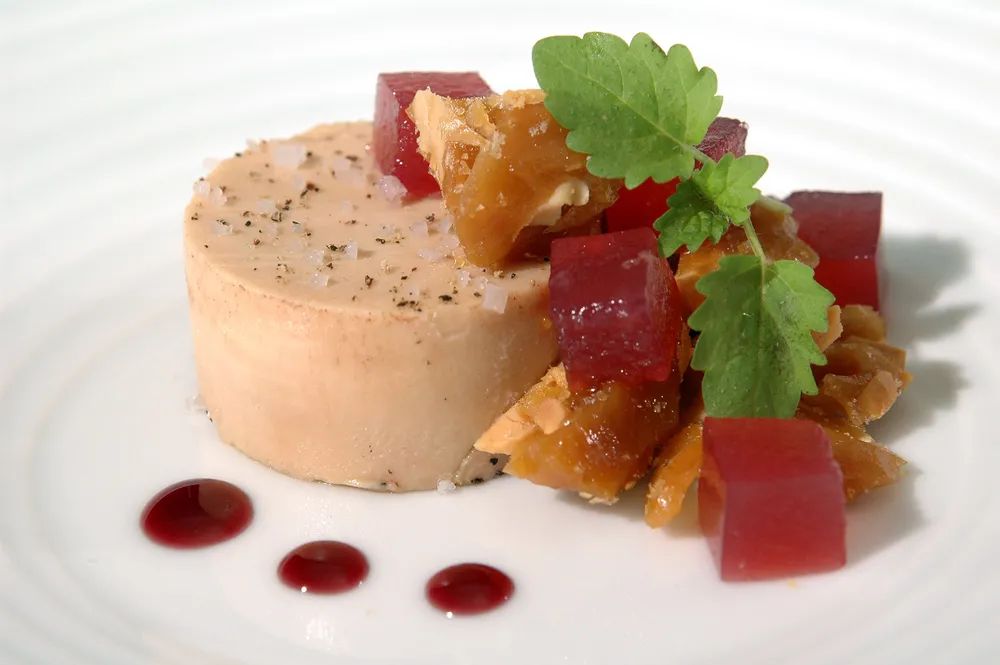 Tradycyjna potrawa foie gras zakazana. "Francuski wstyd"