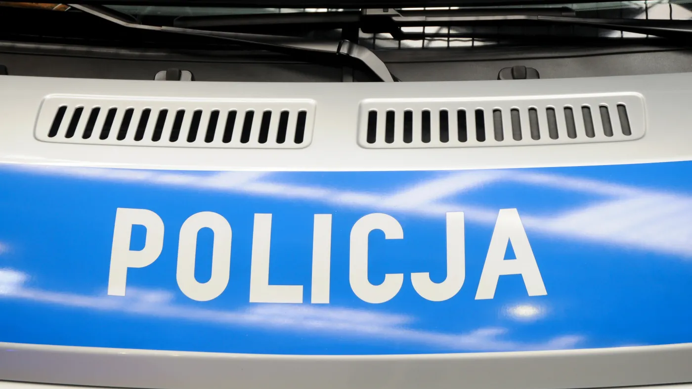 Próbowała skoczyć z mostu w Warszawie. Bohaterska akcja ratunkowa. NAGRANIE