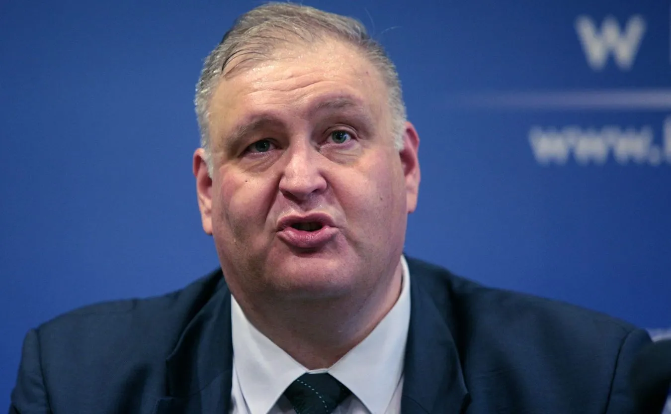 Bogdan Święczkowski złożył ślubowanie. Jest nowym sędzią TK