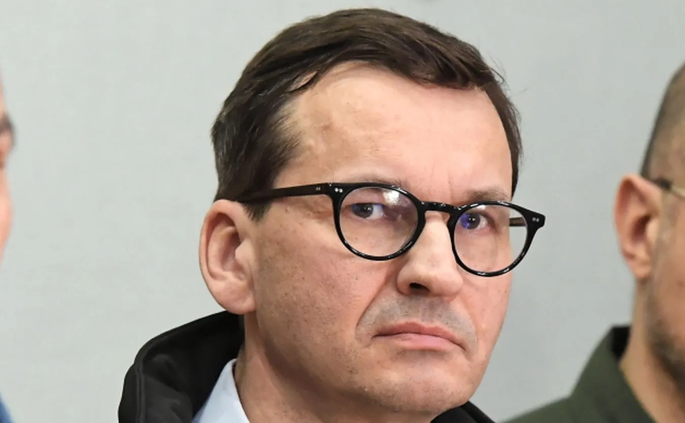 "Zaćma gwałtowna opadła na oczy Tuska". Morawiecki o spotkaniu szefa PO z liderem Jobbiku