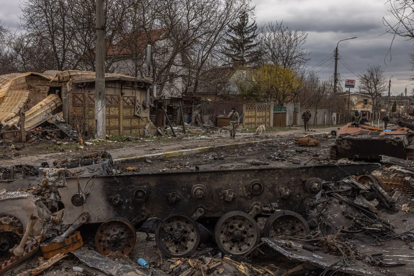 Wielka Brytania chce wysłać na Ukrainę pojazdy opancerzone
