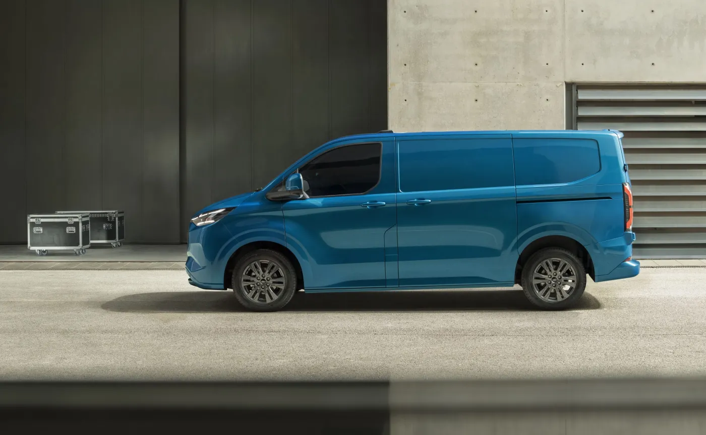 Ford E-Transit Custom