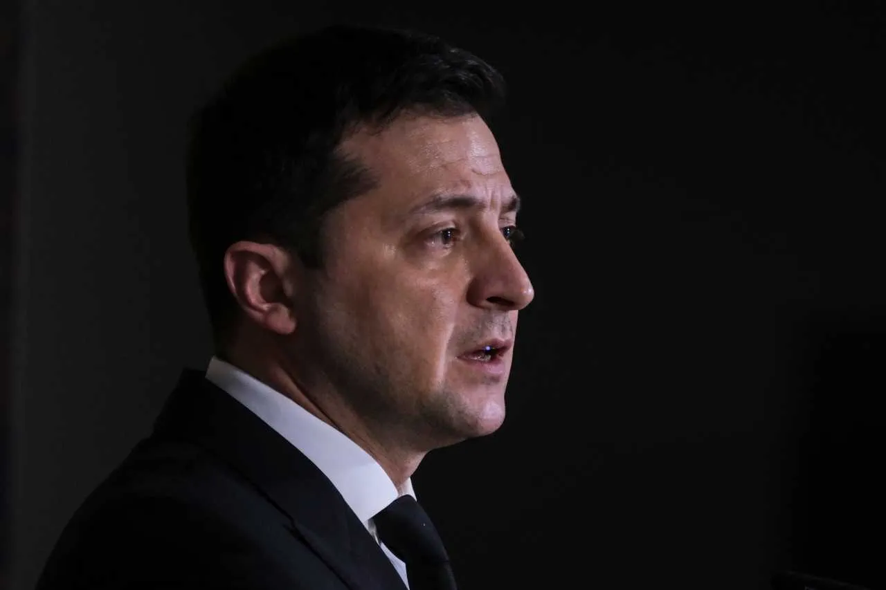 Zełenski: Odbyłem długą i ważną rozmowę z Macronem