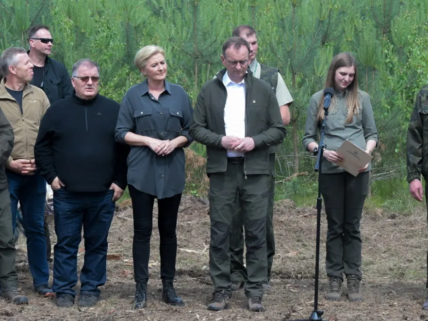 Robocze ubranie w dobrym stylu? Agacie Dudzie się to udało! FOTO