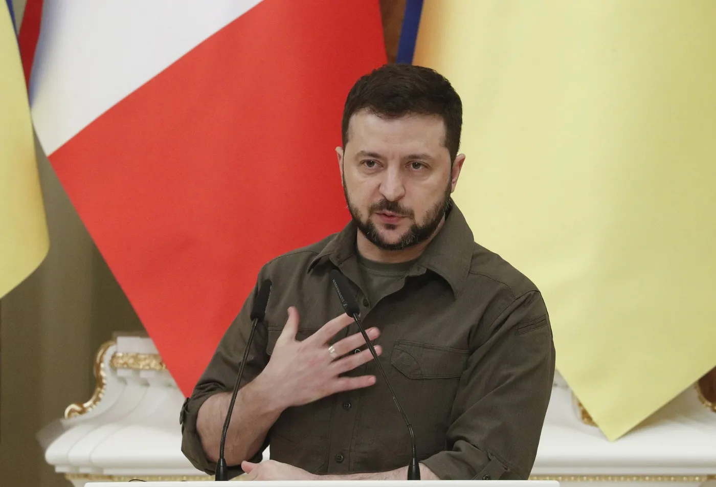 Zełenski: Dla nas internet jest rodzajem broni. Wiemy, kim jest Voldemort