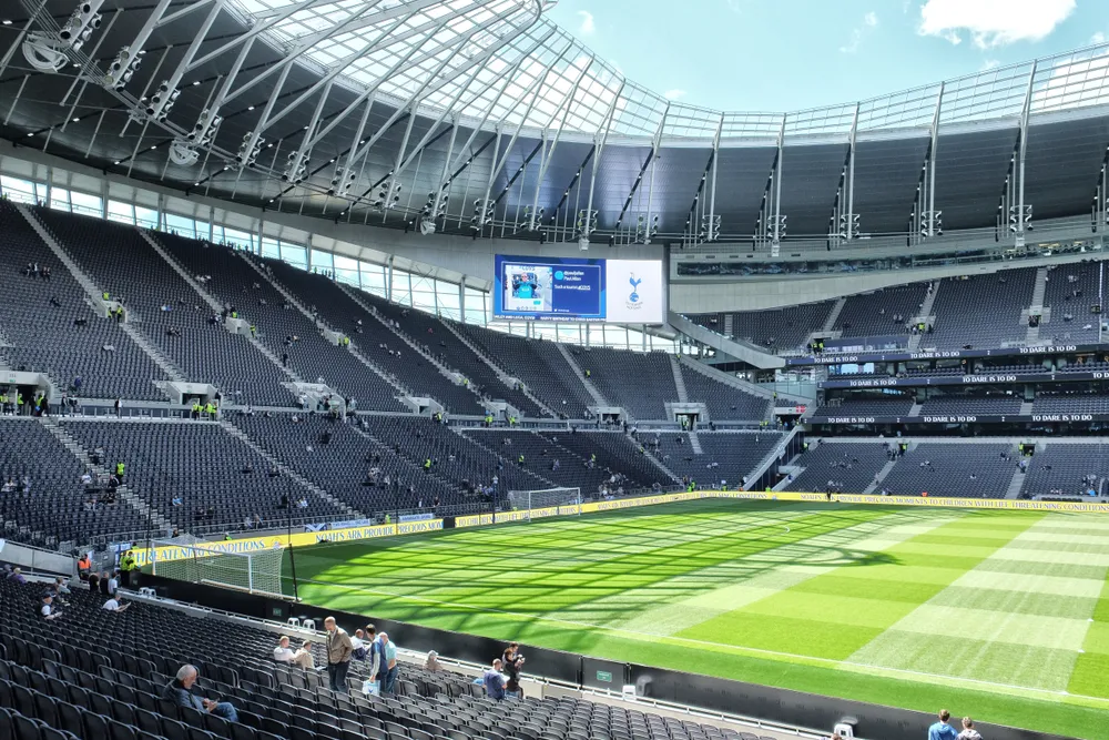 Miejsca stojące wracają na stadiony angielskiej Premier League