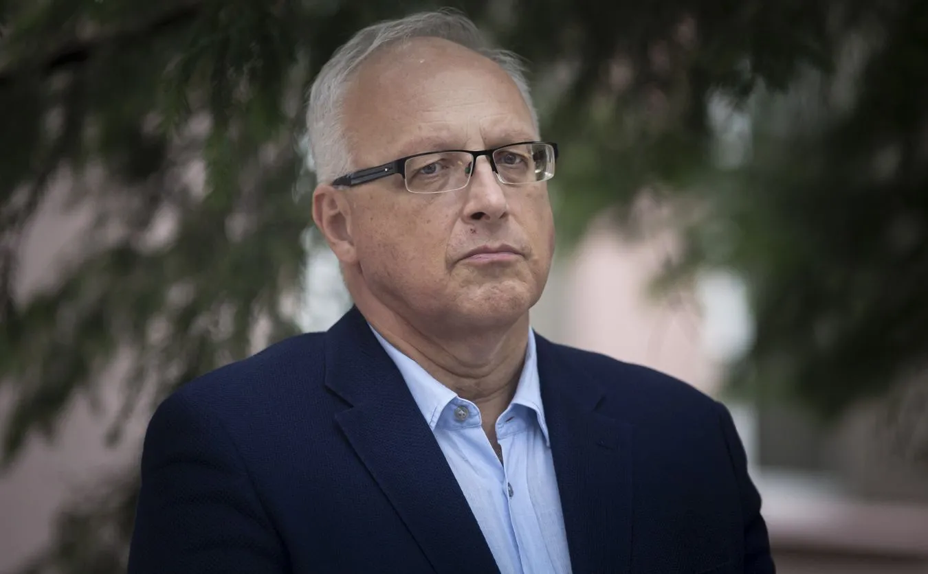 Prof. Robert Flisiak