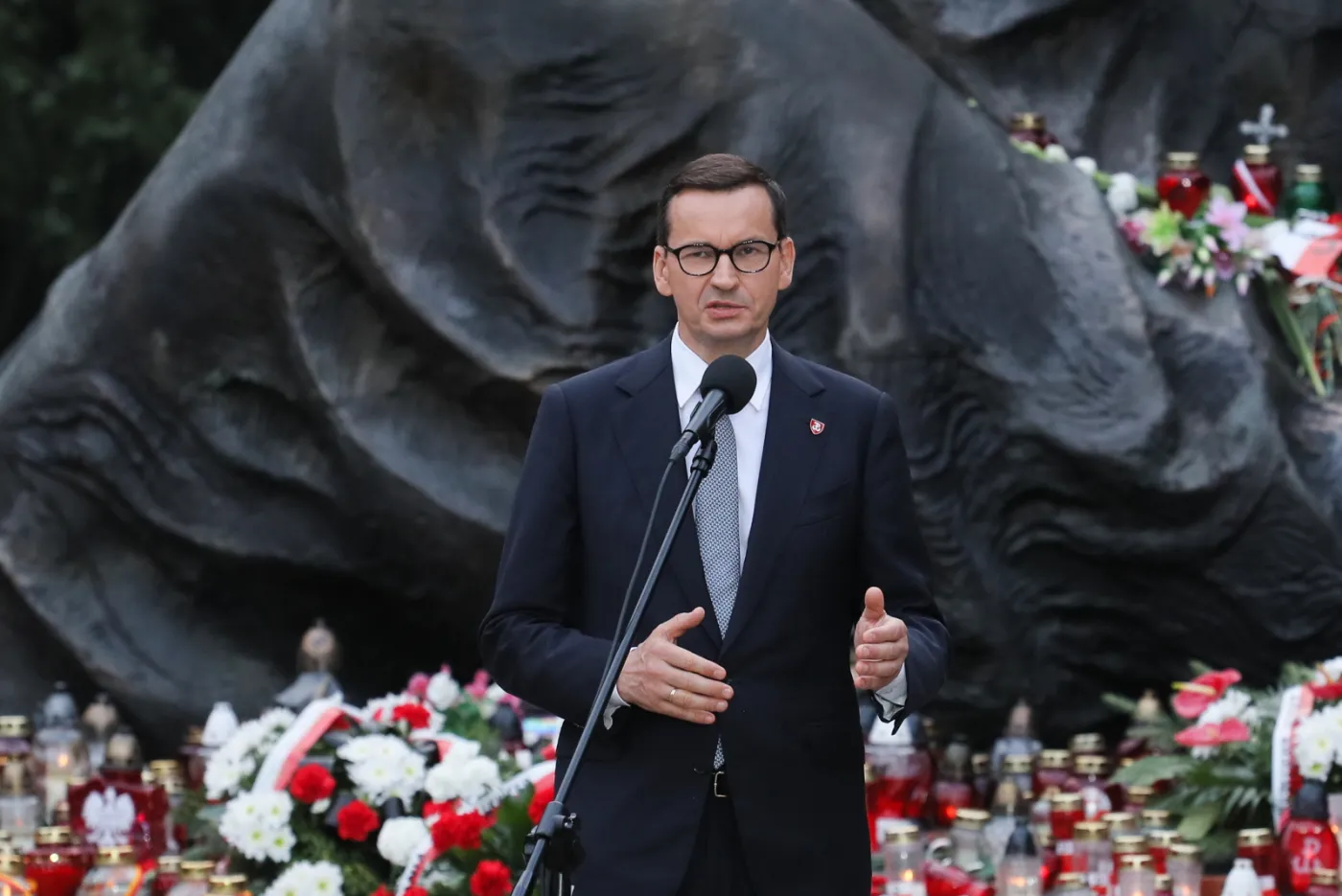 Premier w rocznicę Powstania Warszawskiego: Potomkowie niszczycieli i zbrodniarzy muszą sobie zdawać sprawę...