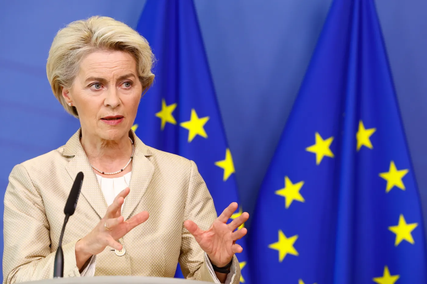 KE chce pozbawić Rosję 7 mld euro dochodów. "Proponujemy nowy pakiet sankcji"