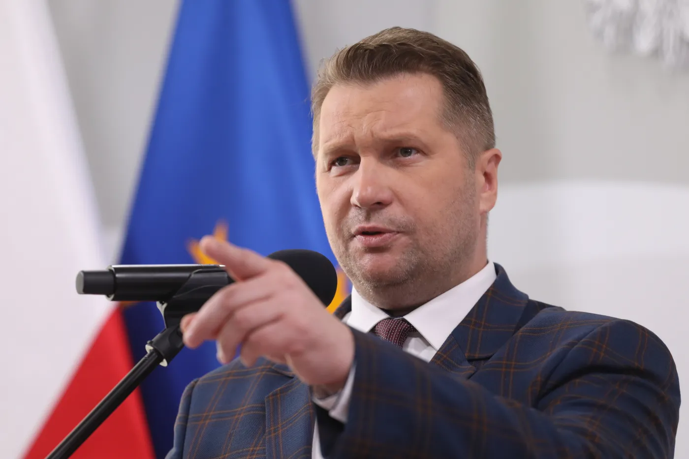 Minister Czarnek zapowiada szkołę chrześcijańską