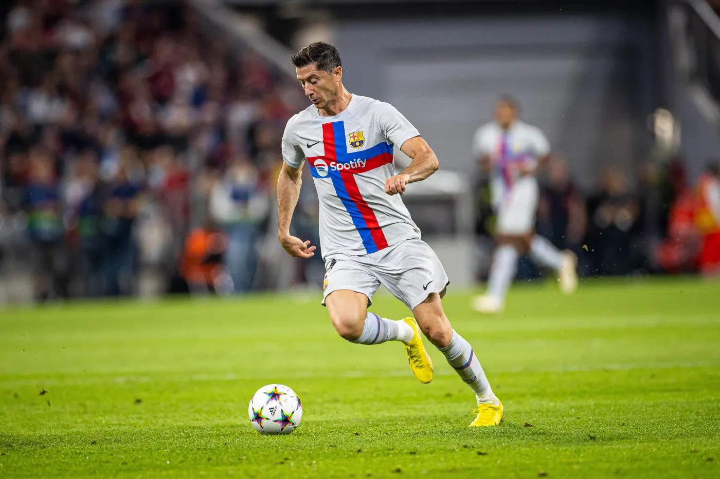 Elche na celowniku Lewandowskiego. Gikiewicz będzie próbował zatrzymać Bayern