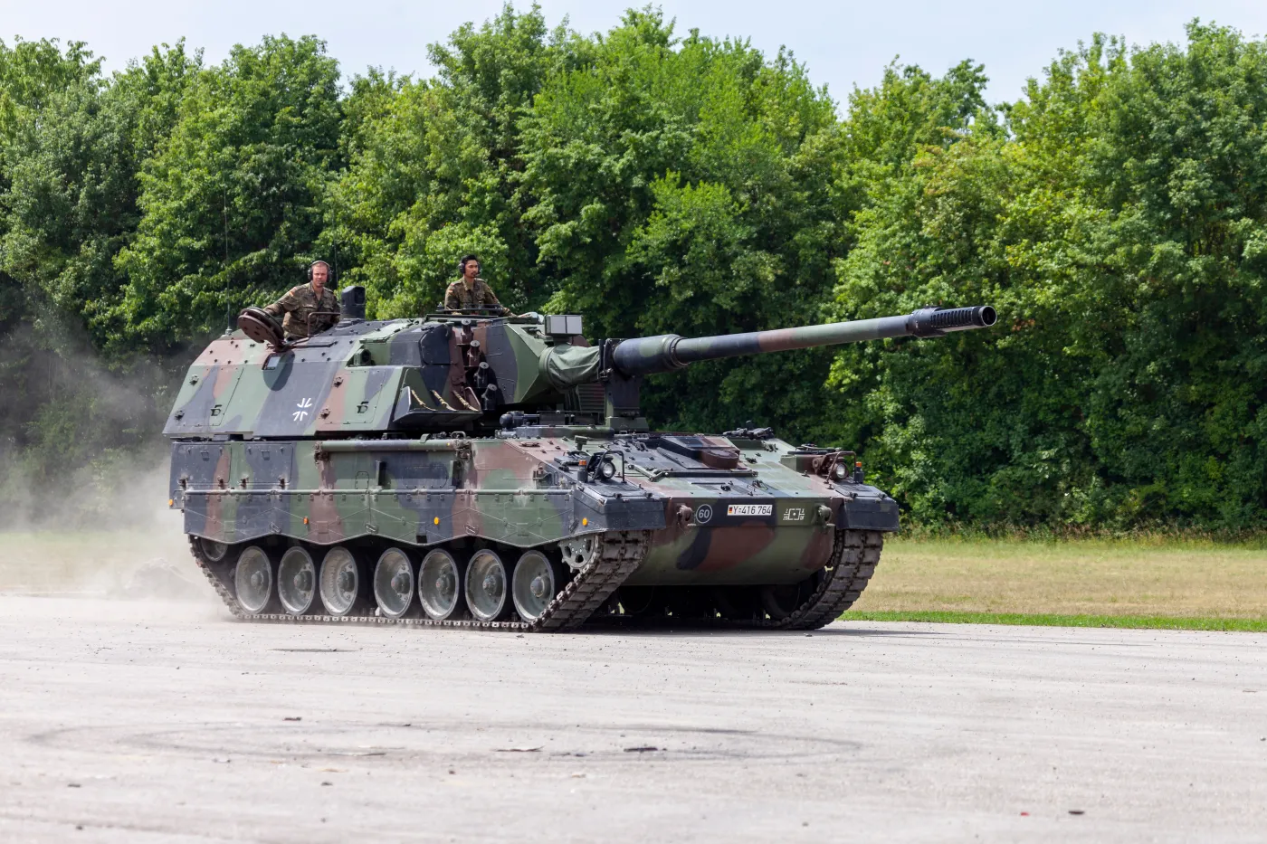 Niemcy i Holandia dostarczą Ukrainie kolejne Panzerhaubitze 2000