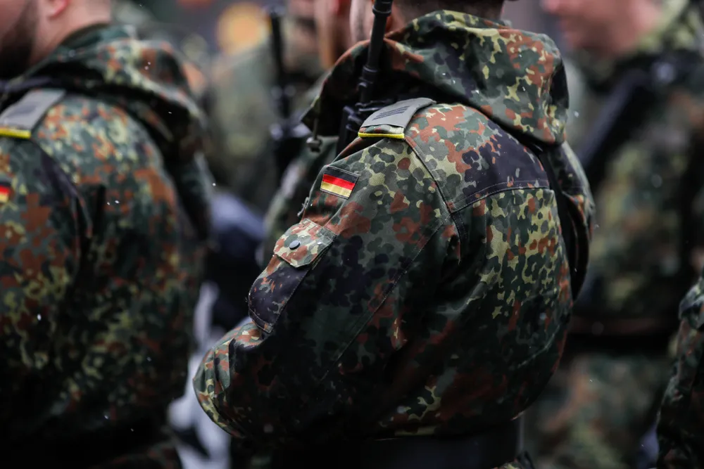 Ekstremiści w Niemczech planowali zamach stanu. Wśród aresztowanych są żołnierze Bundeswehry