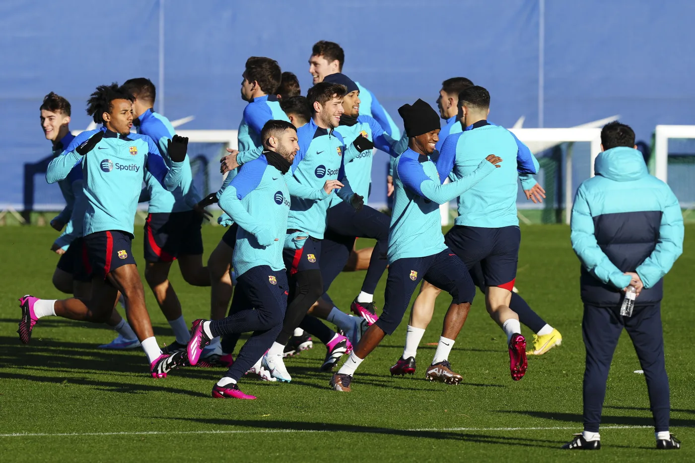Barcelona pozyskała utalentowanego 19-latka. Klauzula wykupu 400 mln euro