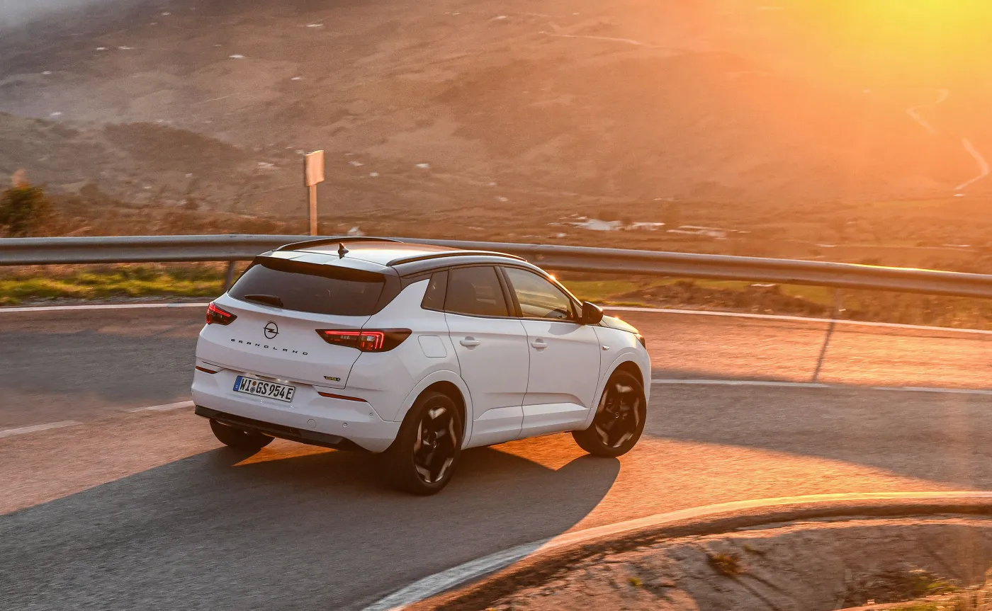 Opel Grandland GSe