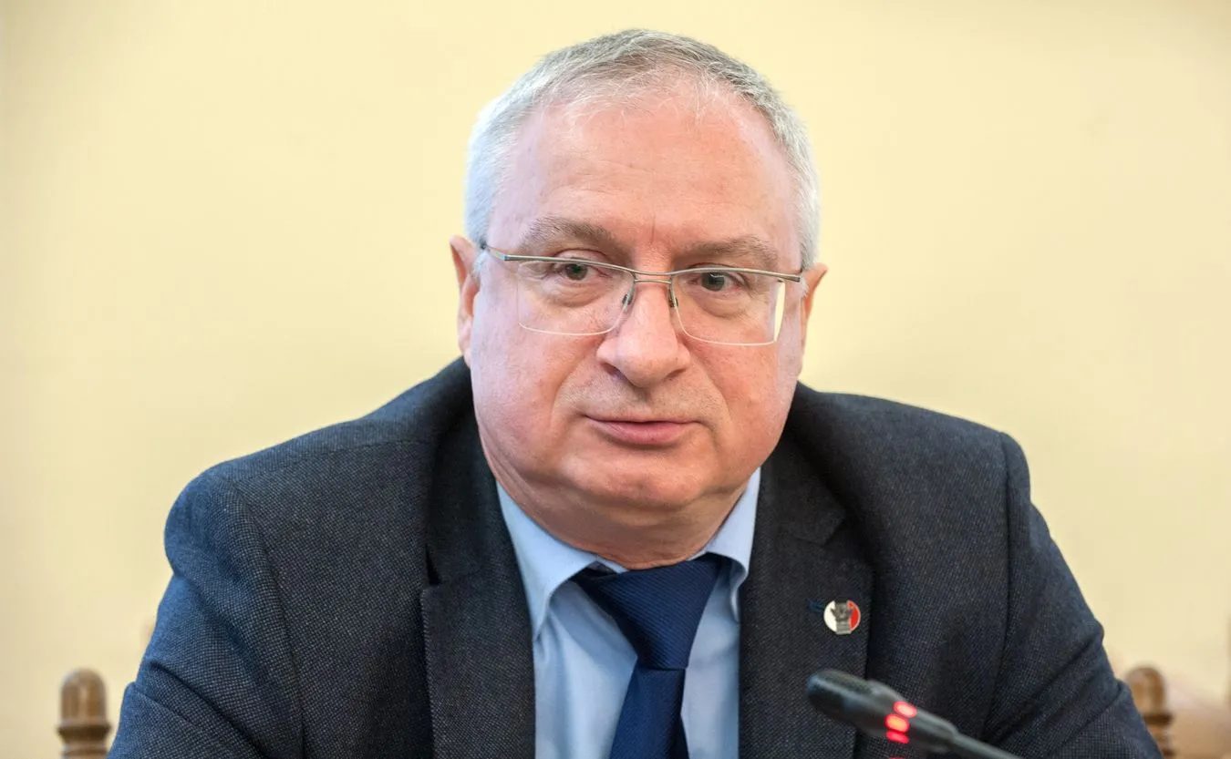  KRZYSZTOF BONDARYK