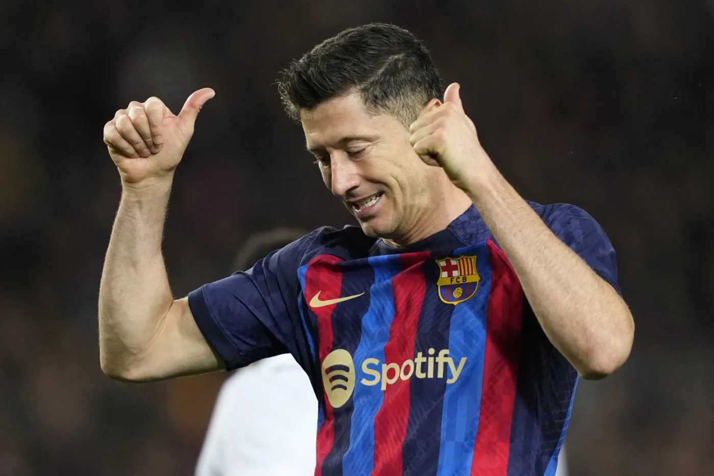 Hiszpańskie media biją w Lewandowskiego: Jest starym, emerytowanym zawodnikiem na Costa Brava…