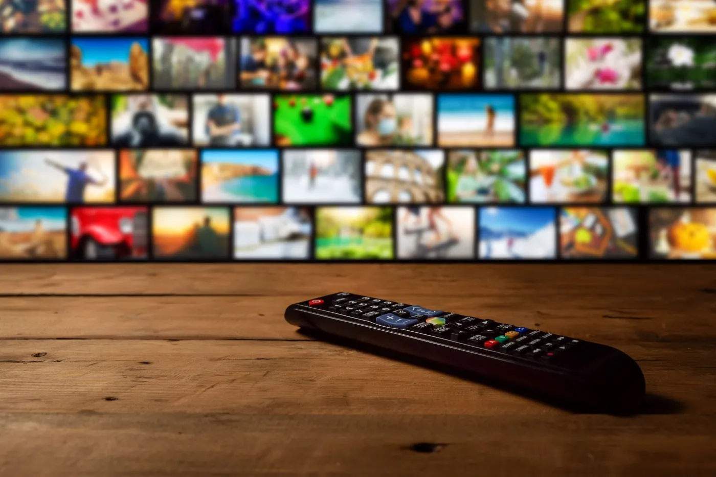 "Lex pilot" bez promowania TVP. Rząd wycofuje się z kontrowersyjnych przepisów