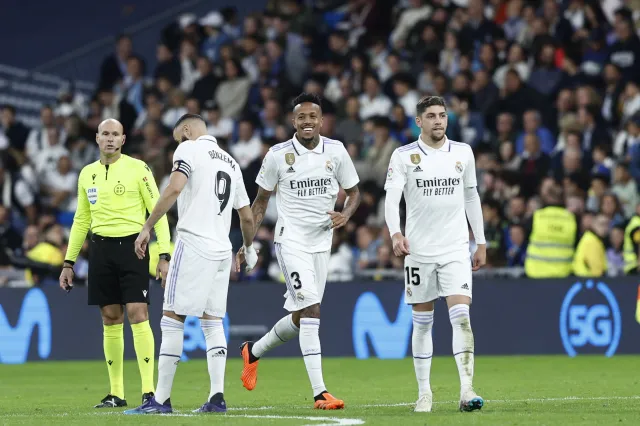 Real Madryt, czy Barcelona: kto jest klubem reżimu? [FELIETON]