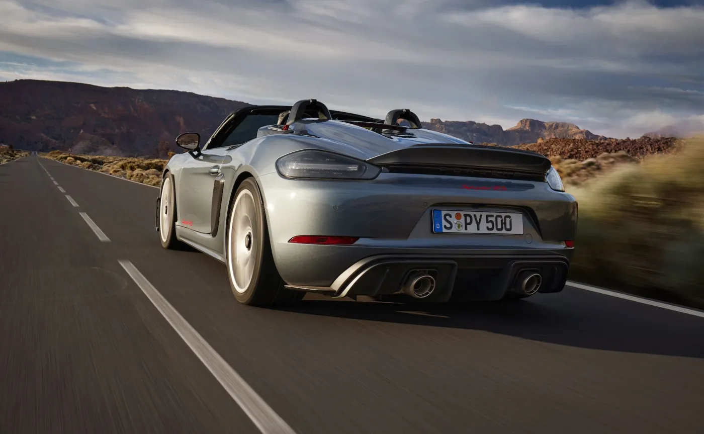 Porsche 718 Spyder RS
