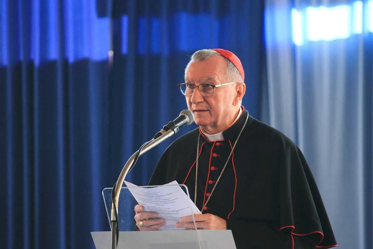 Kard. Parolin: Istnieje prawo do zbrojnej obrony w przypadku agresji