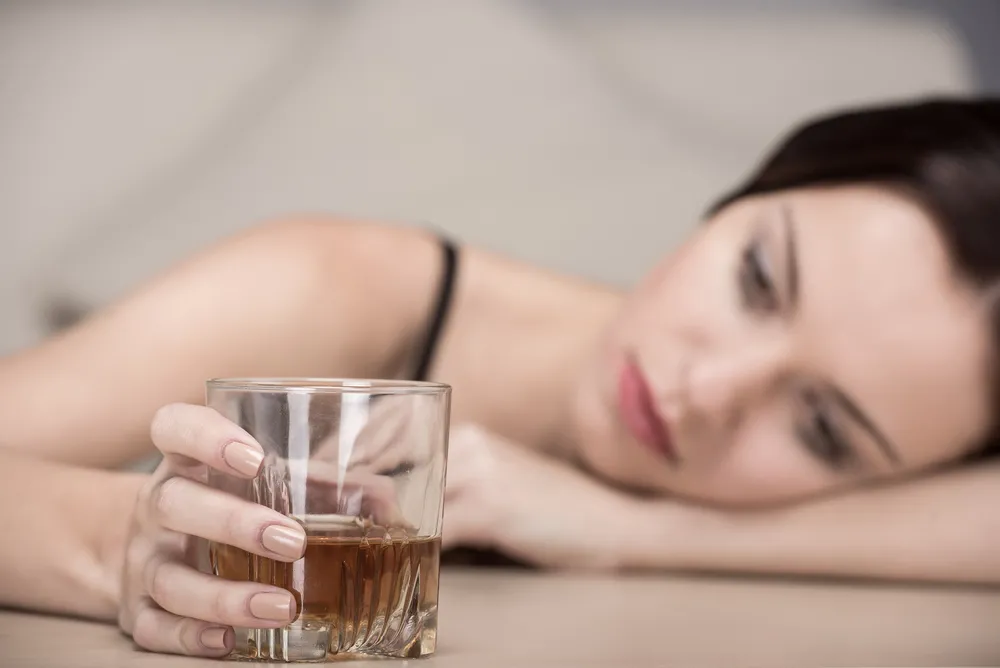 Alkohol jest bardziej trujący, niż sądzono. Ważne WYNIKI BADANIA chińskich naukowców