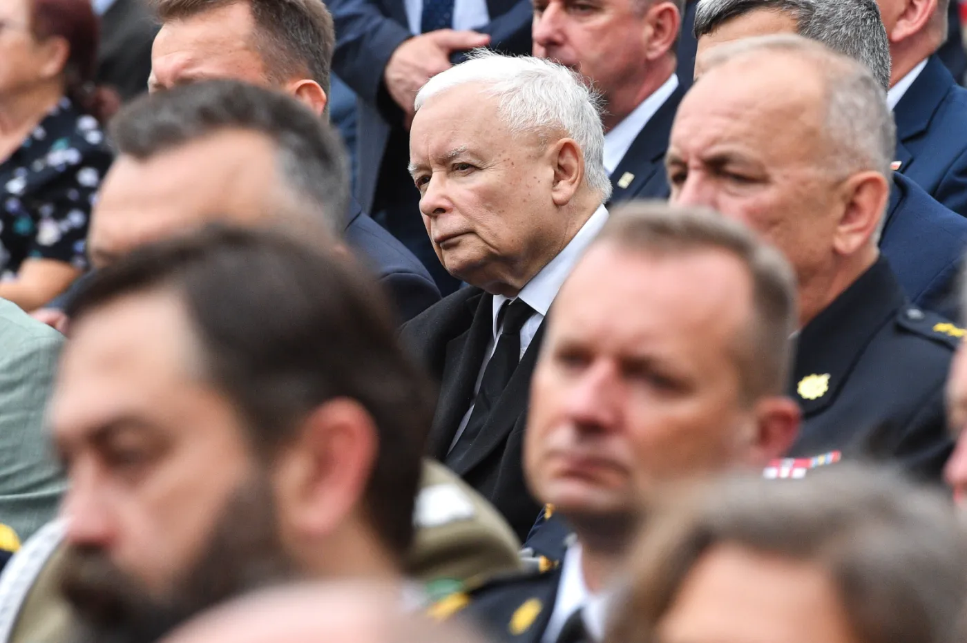 "Wbrew doniesieniom niektórych mediów Jarosław Kaczyński nie wybiera się na urlop"