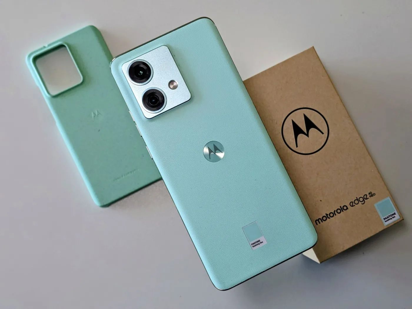 motorola edge 40 neo