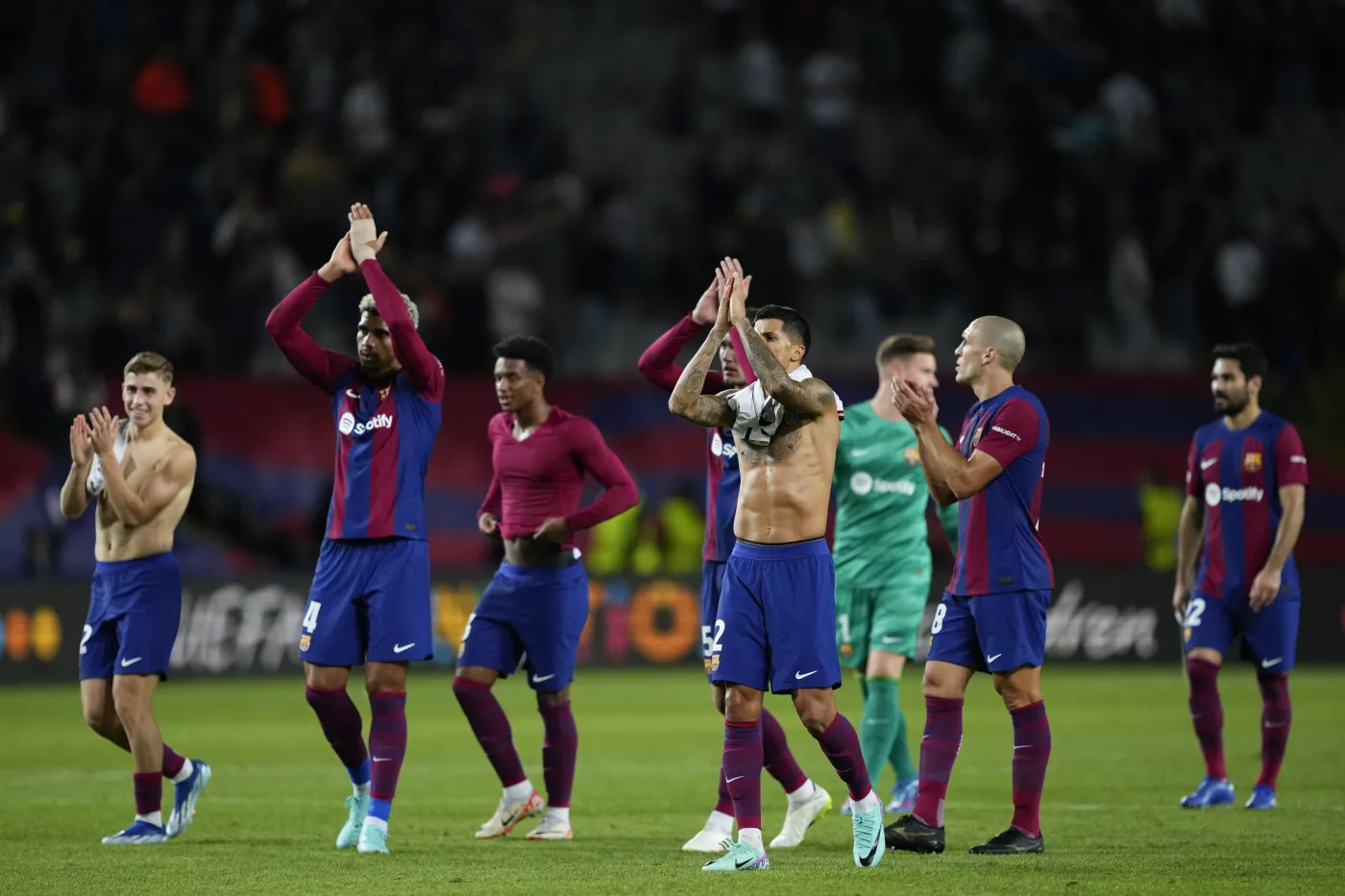 Najbardziej pamiętne El Clasico. Czy sobotni mecz Barcelona - Real też przejdzie do historii?
