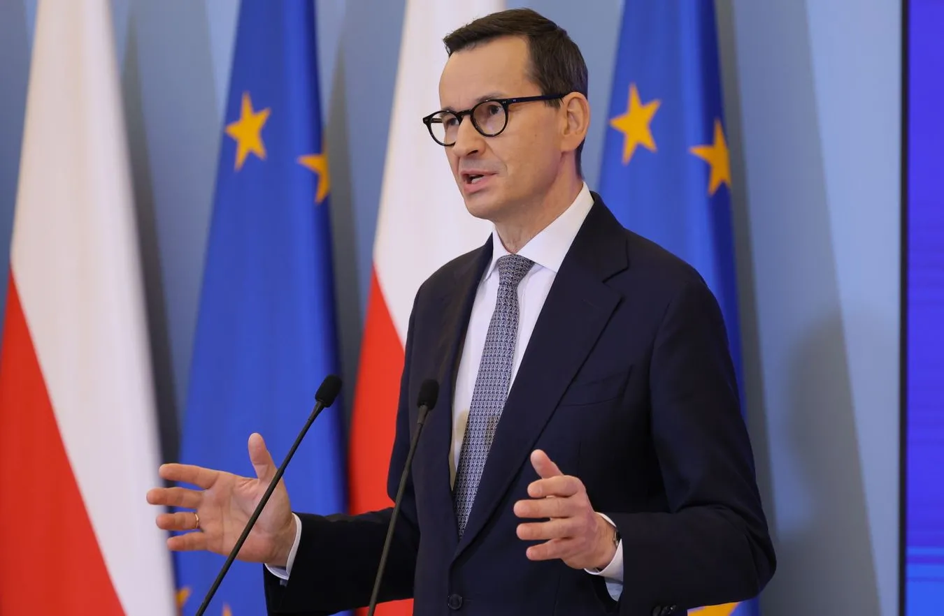 Morawiecki oskarża TVN o tworzenie "atmosfery strachu". "Gdybym powiedział, z kim rozmawiamy..."