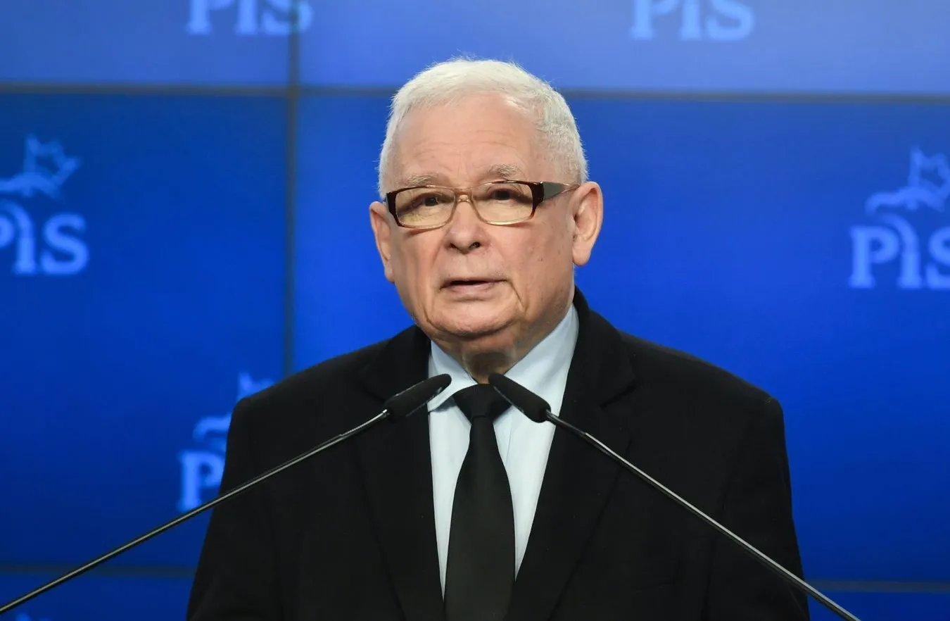 Kaczyński wydał oświadczenie. "Mamy do czynienia z naruszaniem prawa katolików"