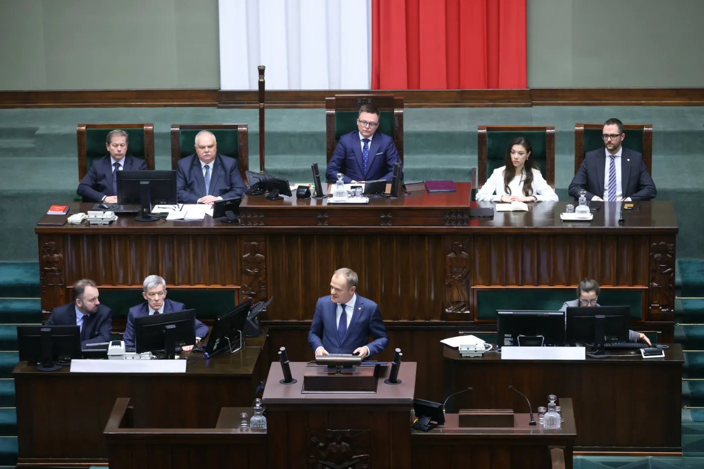 Co z pytaniami po expose? Premier Tusk nie odpowiada posłom