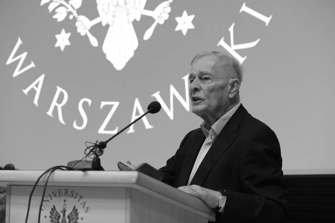 Nie żyje prof. Piotr Węgleński, były rektor UW, wybitny biolog i genetyk