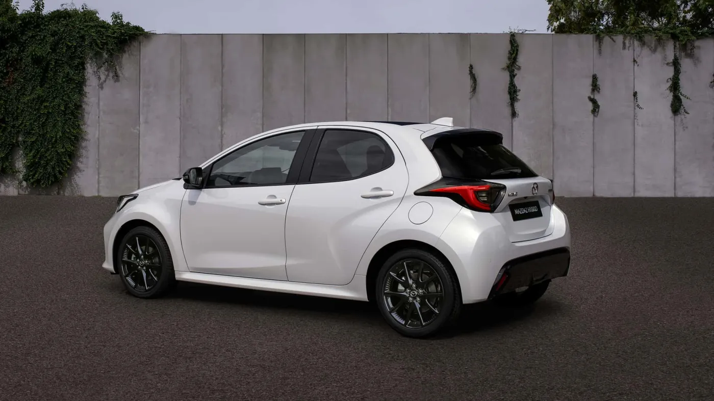 Mazda 2 Hybrid 2024
