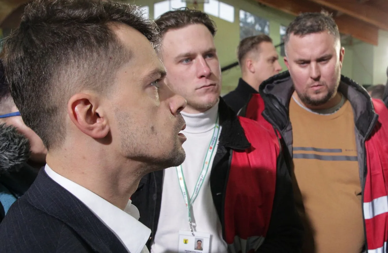 Iskry lecą! Tak rolnicy rozprawili się z Kołodziejczakiem