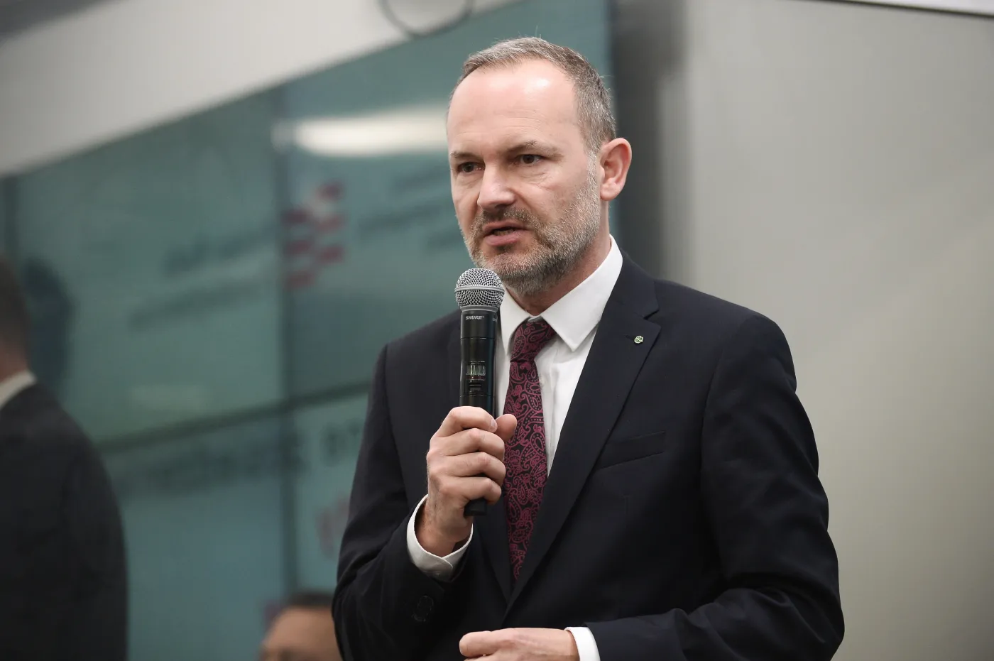 Kredyt 0 proc. nie dla wszystkich.  Minister Hetman wyjaśnia, dlaczego rząd nie dotrzyma obietnicy