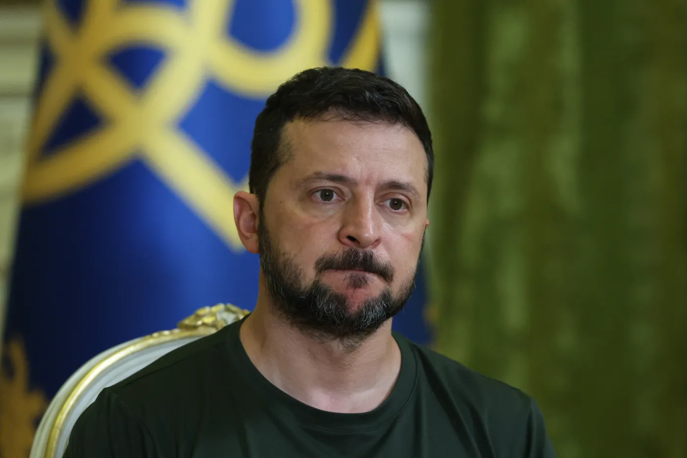 Tajemnicze słowa Zełenskiego. "Ataków nie zadaje się słowami. Pociski przemówią"