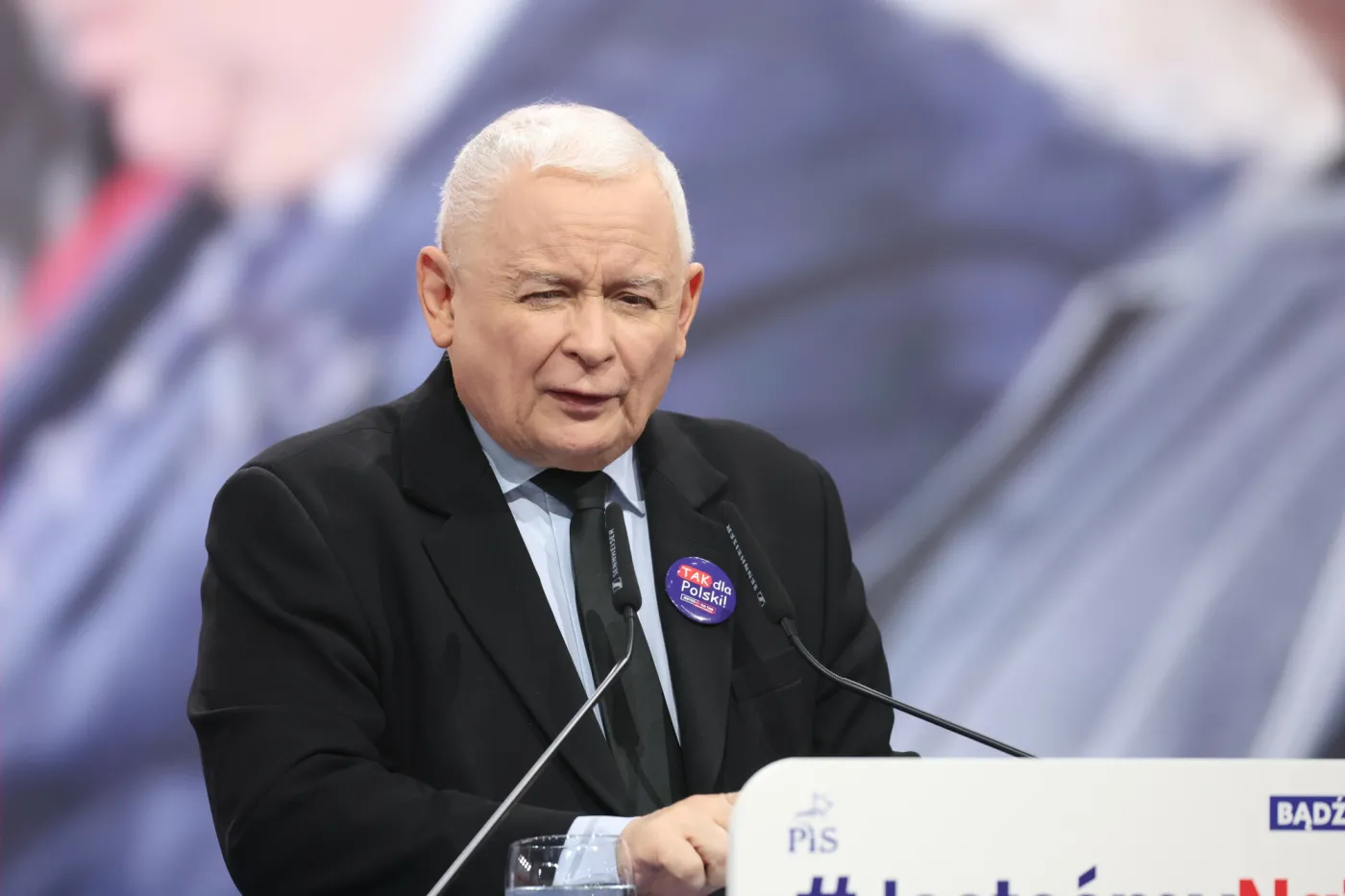 "O Kaczyńskim wszyscy mówią jak o Bogu". Ardanowski ujawnia