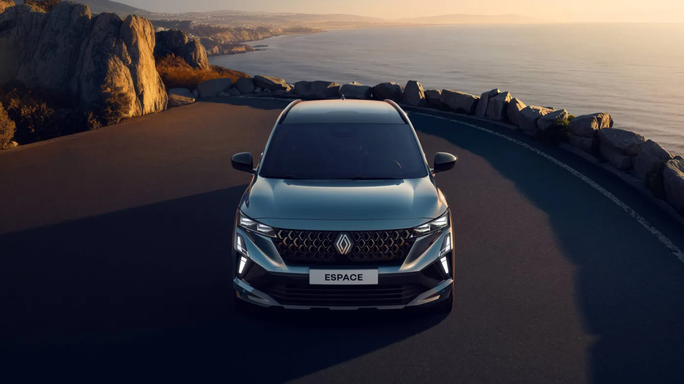 Rodzinne Renault wygląda zjawiskowo i spala 4,8 l/100 km. Cena?