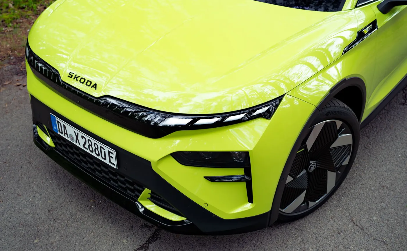Polacy kupują 258 aut dziennie. Nowa Skoda ośmiesza cenniki konkurencji
