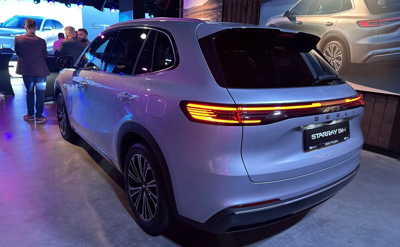 Geely Starray EM-i