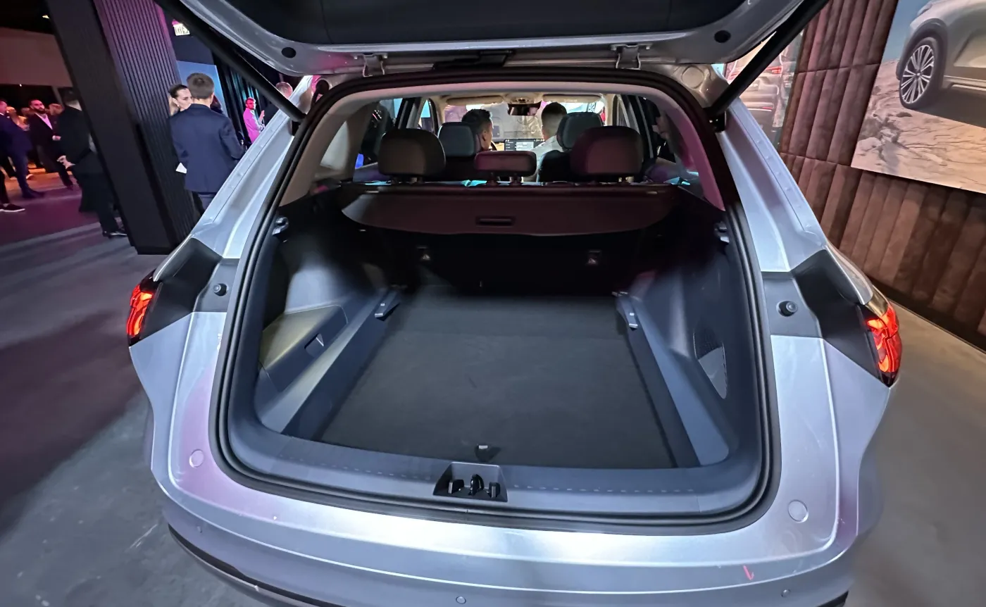 Geely Starray EM-i