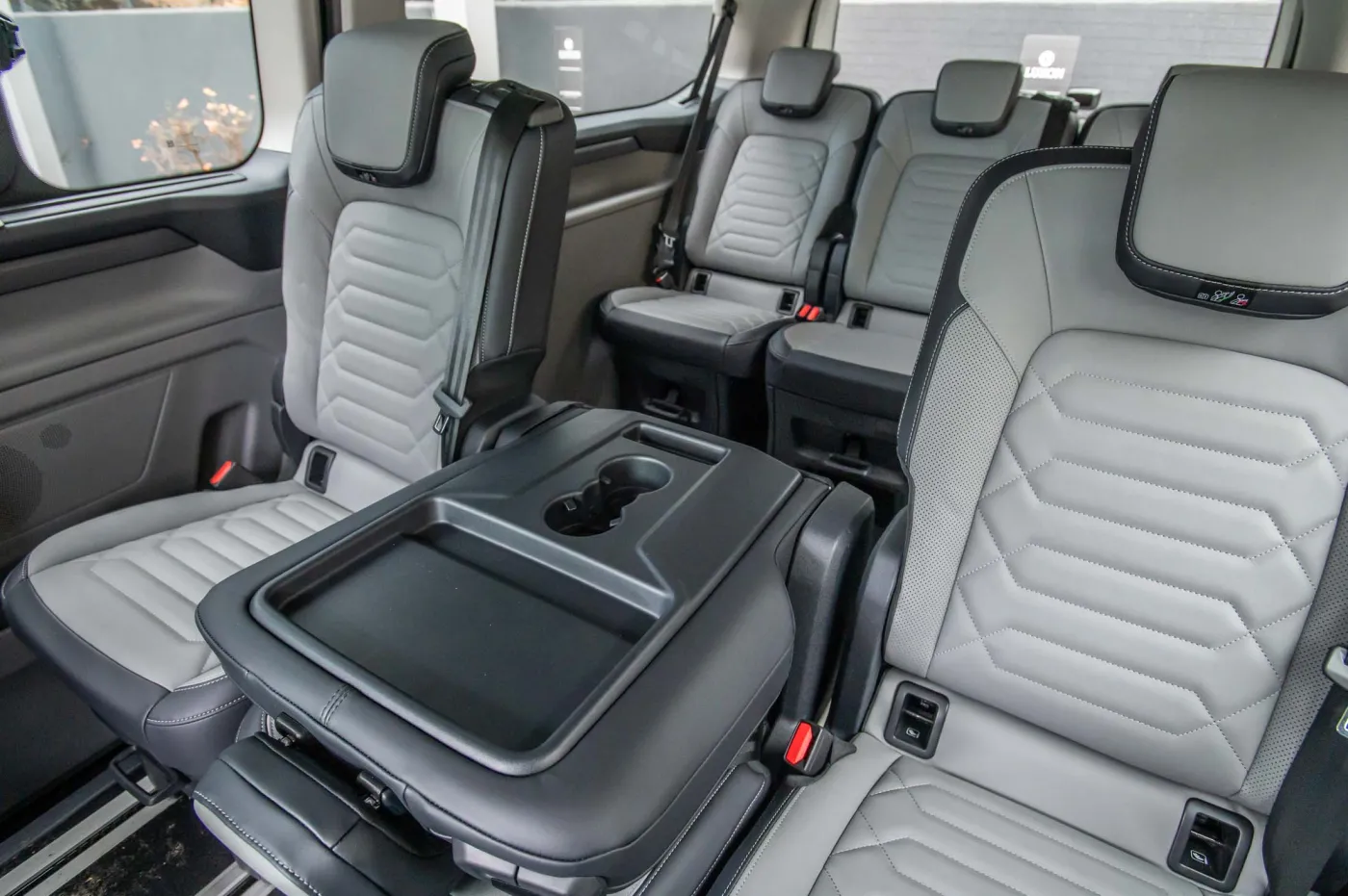 Ford E-Tourneo Custom