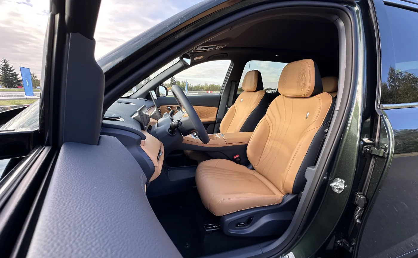 Geely Starray EM-i