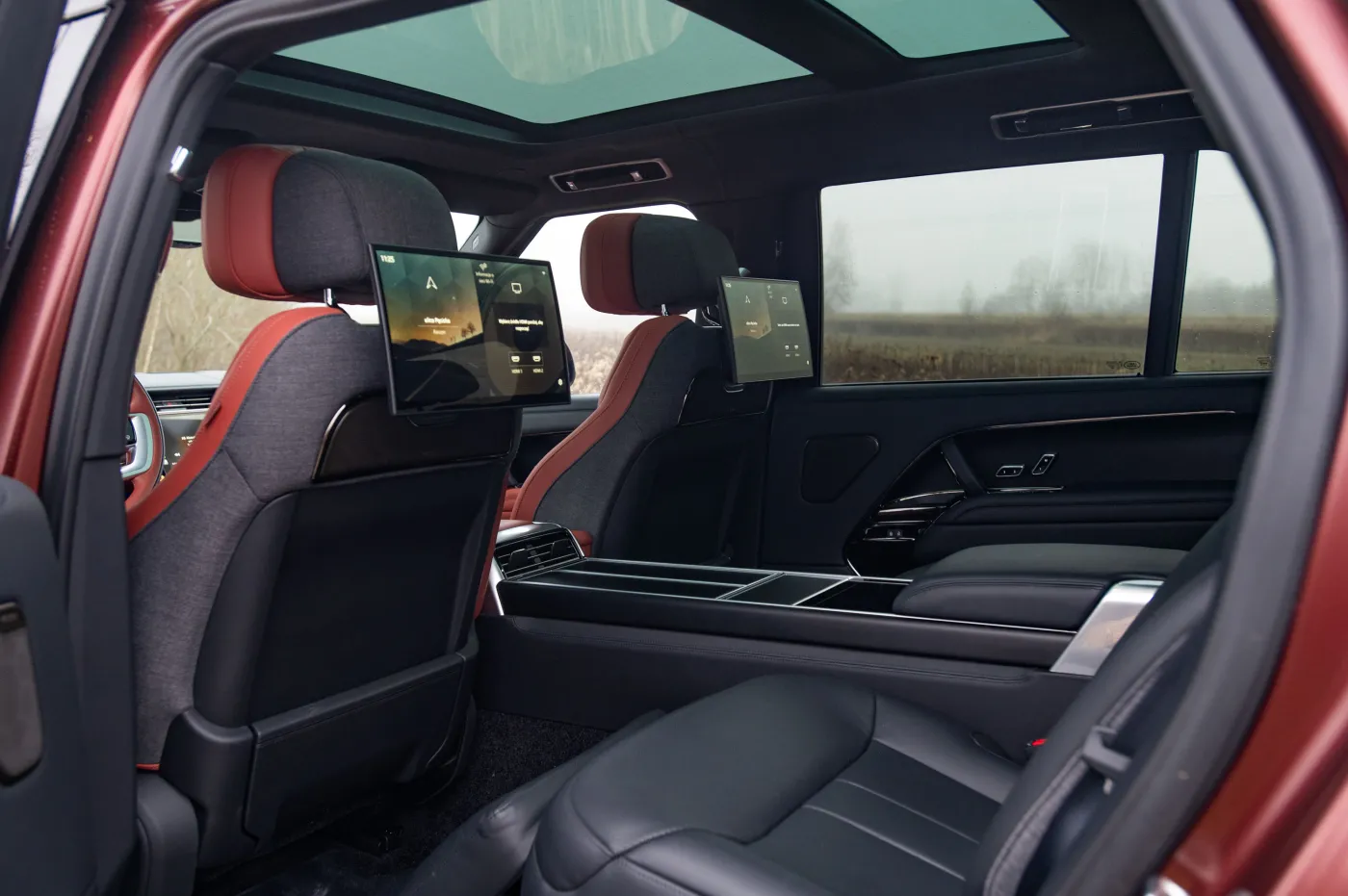 Range Rover SV LWB