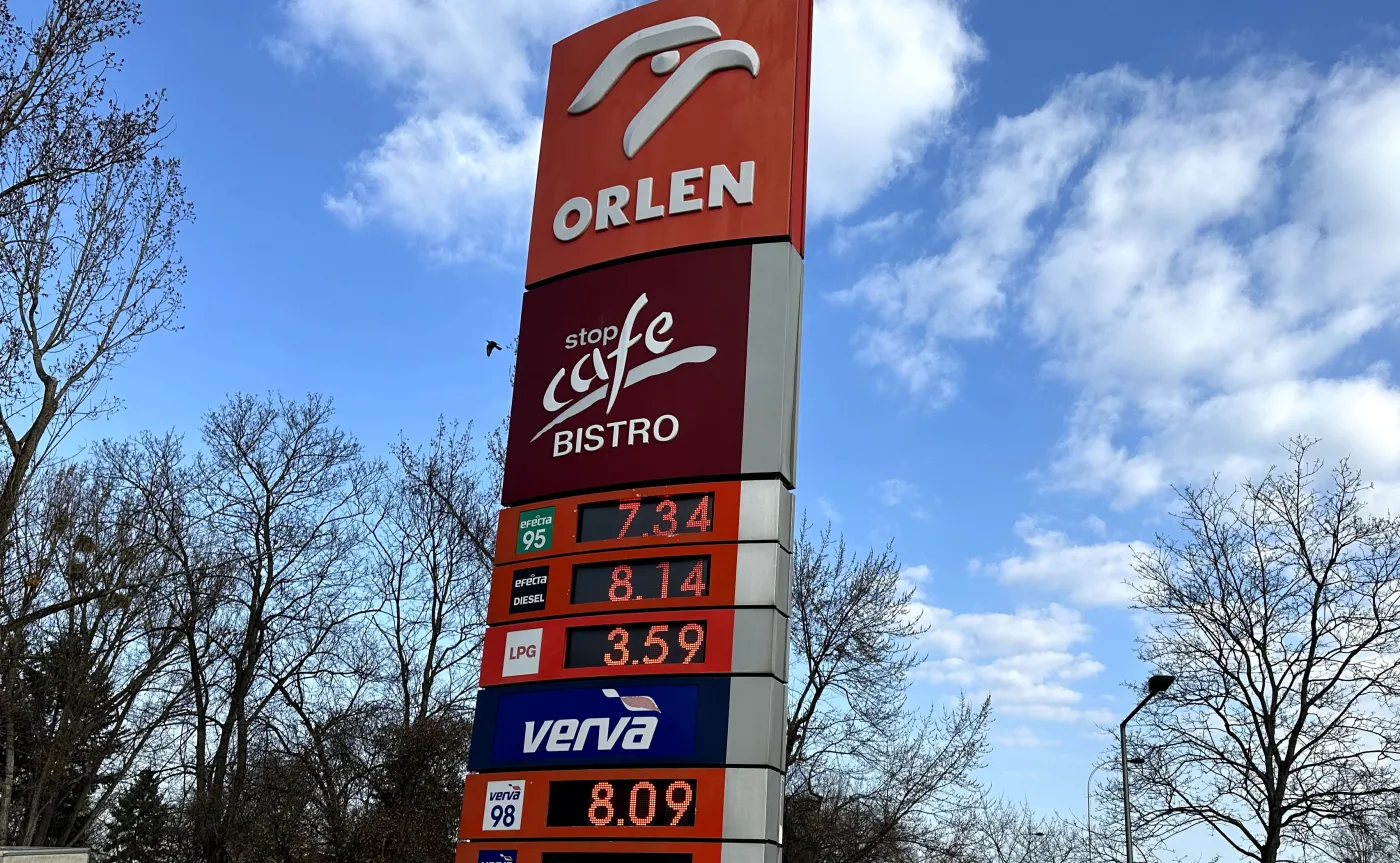 Paliwowy rekord na stacjach. Od poniedziałku 23 marca benzyna 95 i LPG już za tyle