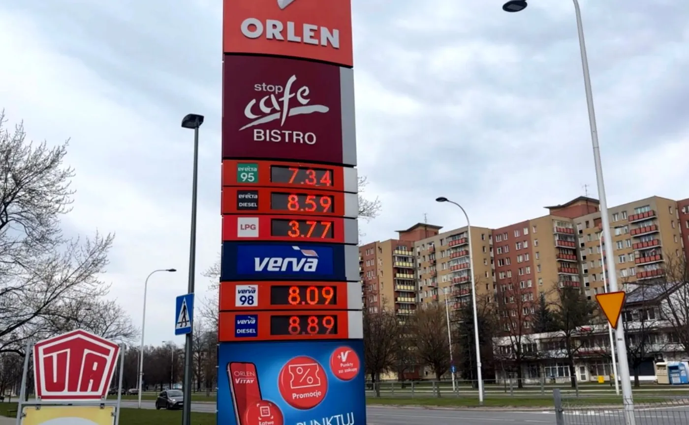 Stacja paliw Orlen